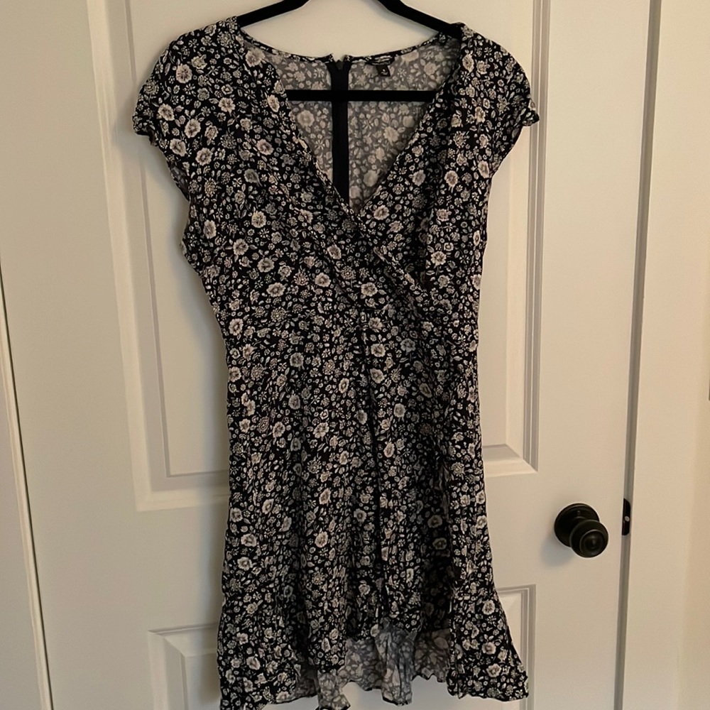 J.crew mercantile navy floral dress : size 8
